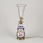 1703 6093 Bordslampfot